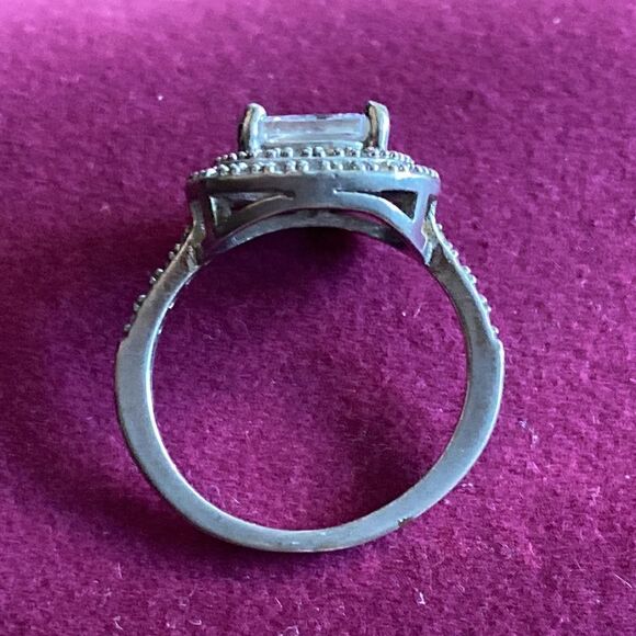 💛 925 Plated CZ Halo Ring - Picture 4 of 6